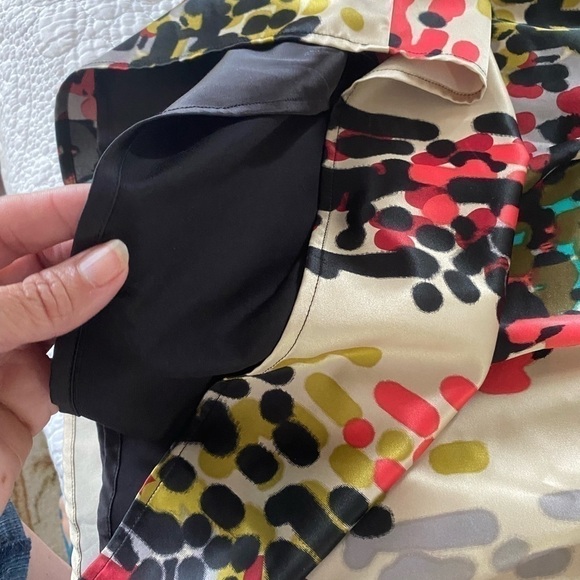 Jessica Simpson multicolor dress with belt in size 10. It is pre loved dress - Picture 5 of 8